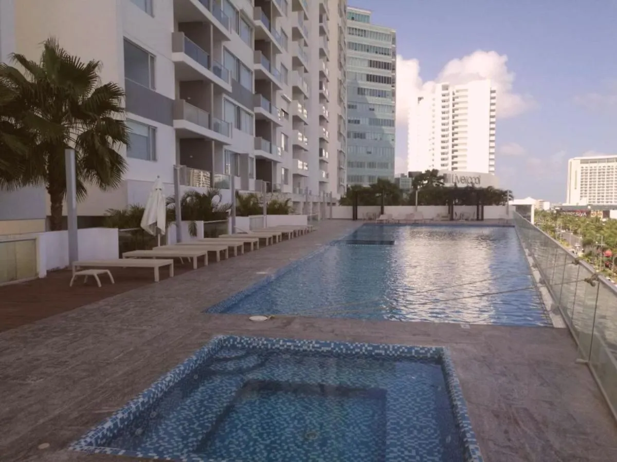 Torre Panama Malecon Las Americas Apartment Cancun